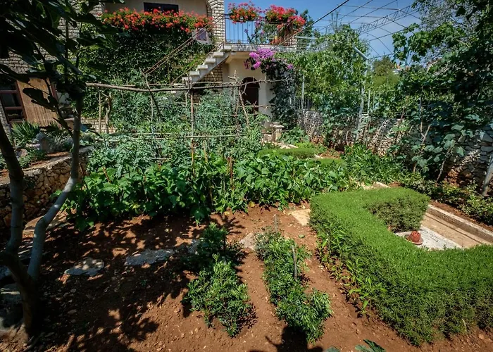 Apartamento By The Sea Razanj, - 15264